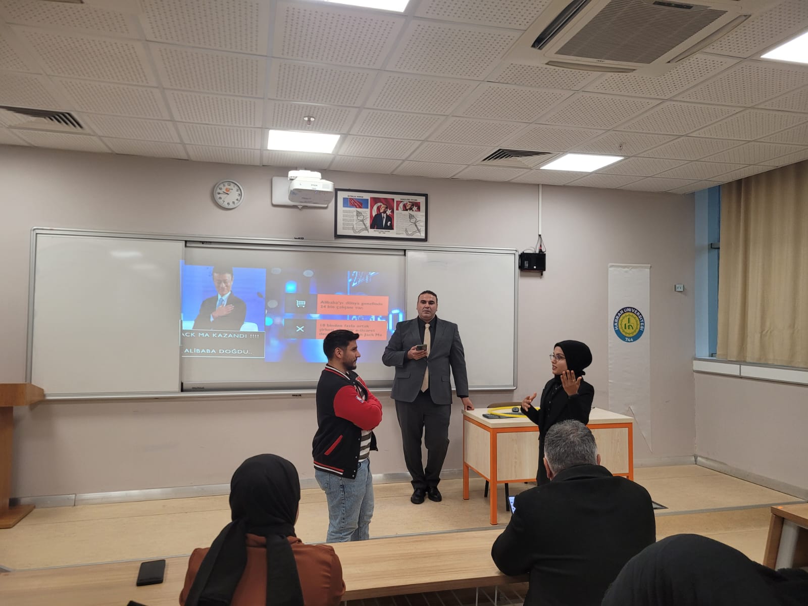 ÖĞRENCİLERİMİZ GÜNEYDOĞU KARİYER FUARINDA